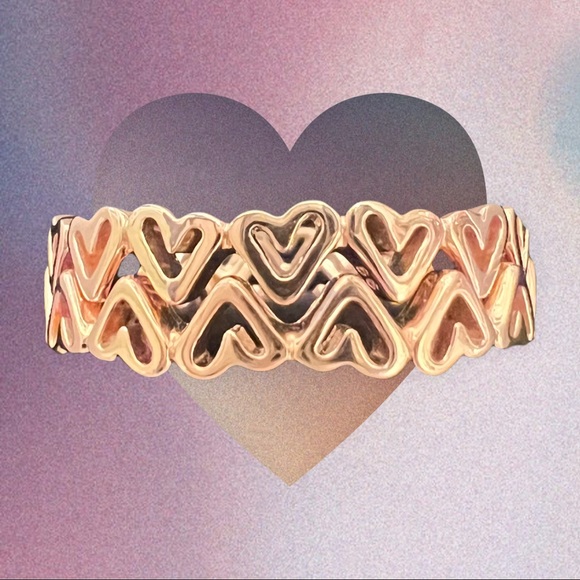 New! Pandora Freehand Hearts Ring.SZ 7.5🤍🖤 - Picture 6 of 7